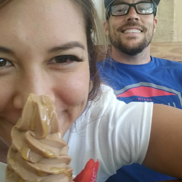 JUST A LITTLE SPARKLE💕 - Picture 5 of 6